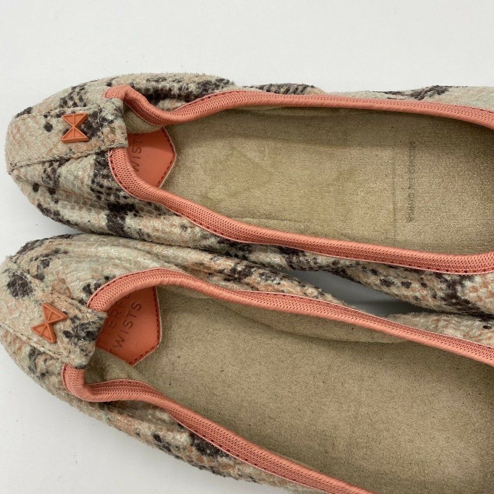 Butterfly Twists Womens Size 6/37 Slip On Ballet Flats Shoes Snakeskin Bow Coral - Picture 3 of 7